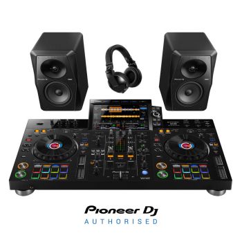 Effortlessly transition from the bedroom to the club with our top of the range all-in-one DJ bundle.